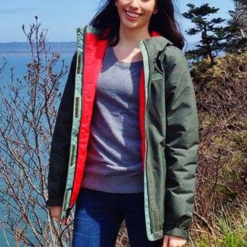 North Face Light Insulated Fall/Spring Jacket